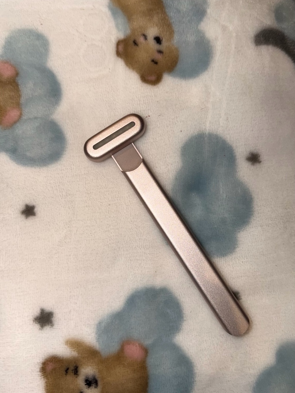 Rose Gold Solawave 4 in 1 skincare wand